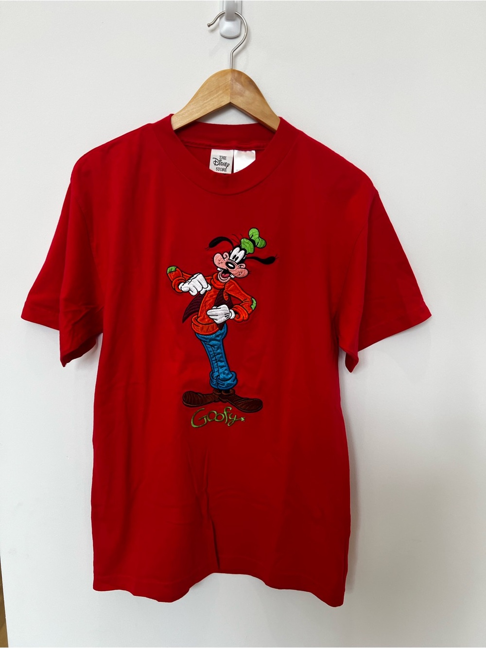 Vintage Disney Embroidered Goofy Red Graphic Tee